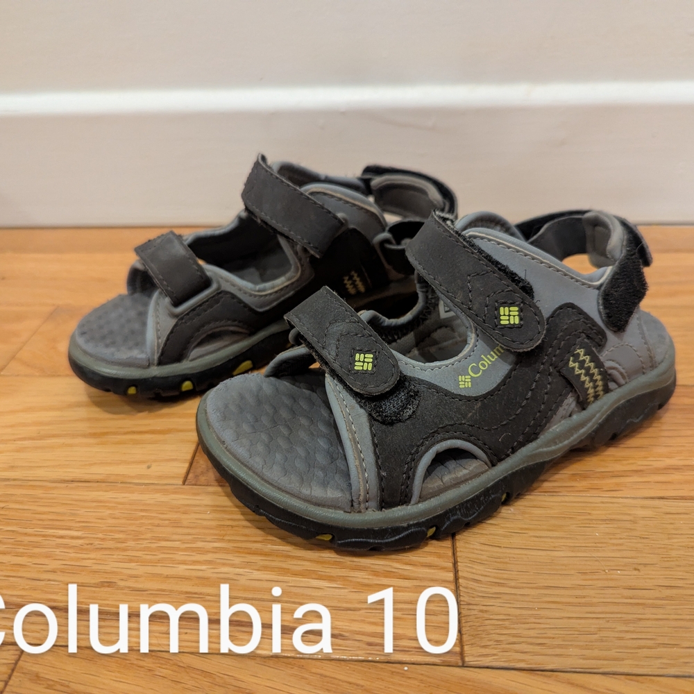 Columbia Kids' 10 Black and Gray Adventure Sandals
